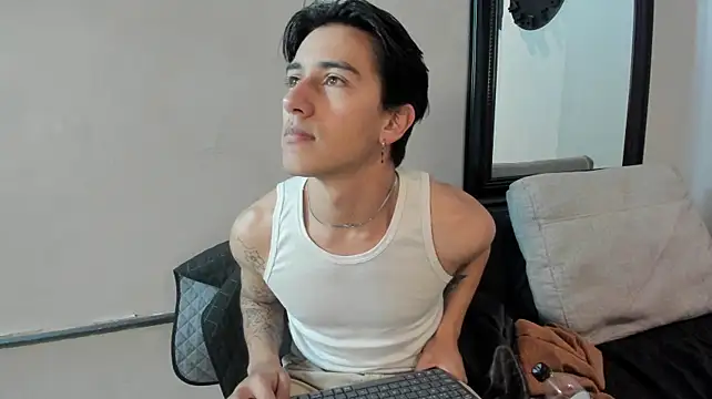 XXX chat uživo modela Andy_Joy_