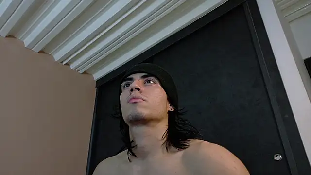 Show modela eren_jeager na web-kameri