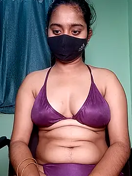 Chat XXX en directo de shrutee12
