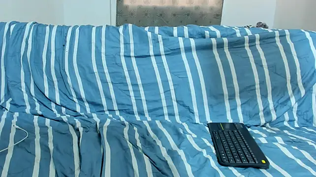 Chat +18 de Rome_18 ao vivo