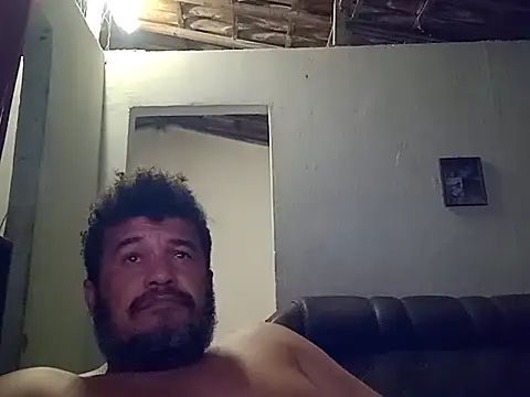 tarra122's Live XXX Chat