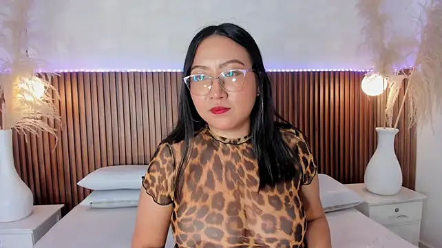 caroline_clark_のライブXXXチャット