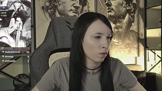 Živý XXX chat SeraphineSparda
