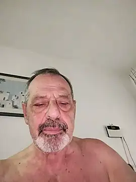 Dadotado70 Adlı Modelin Canlı XXX Sohbeti
