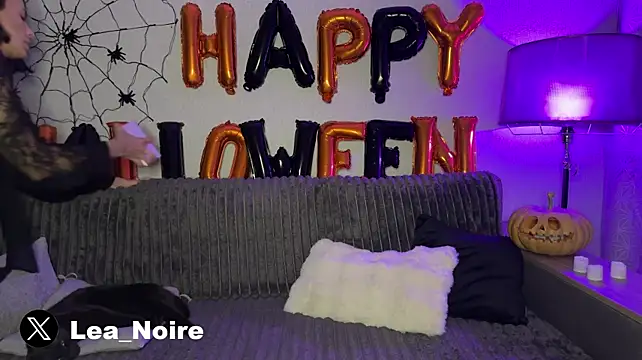 Lea_Noire's Live XXX Chat