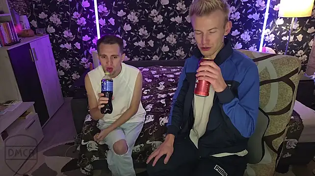 Vuitton Live XXX-Chat