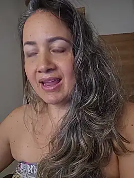 Chat XXX en directo de AVRAKEHDABRA