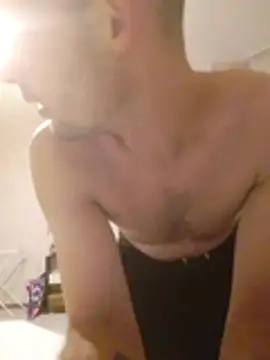 Webkamerová show NoaReeed