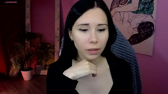 Chatroom XXX en direct de KiraTemptt