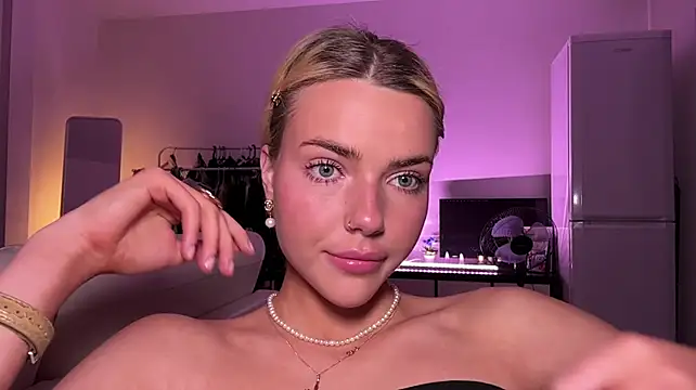 Živý XXX chat ChristelDuncombe