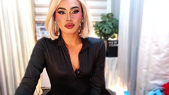 Winnie_Harllow Adlı Modelin Canlı XXX Sohbeti