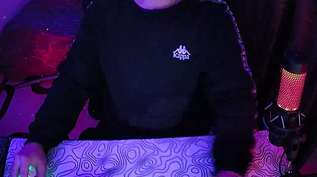 fame_bc Adlı Modelin Canlı XXX Sohbeti