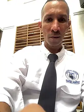 michael_close26 live XXX chat