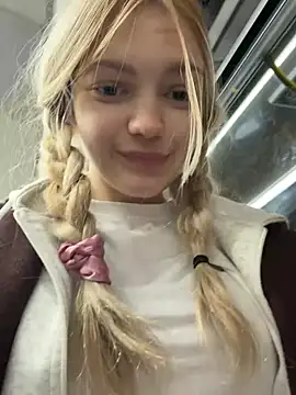 elsawhere's Live XXX Chat