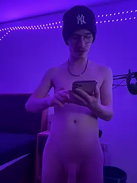 XXX chat uživo modela YoungSebi