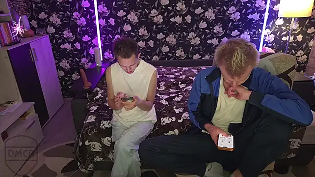 VuittonのライブXXXチャット