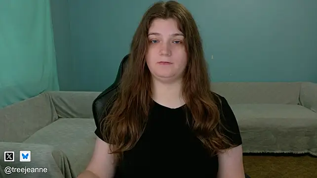 TreeJeanne Chat XXX in diretta
