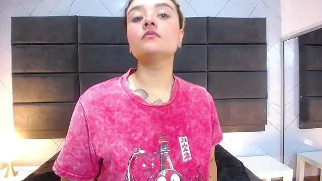 XXX chat uživo modela TaraBlack