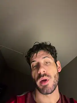 XXX chat uživo modela massimobellini