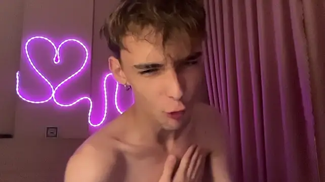 YourLucius Live XXX-Chat