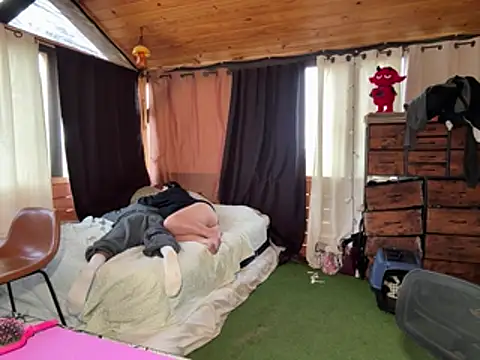 SierraxRuben26 Show in webcam