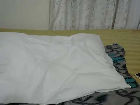 Sexxieshanty Adlı Modelin Canlı XXX Sohbeti
