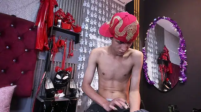 MikeHunteer Obrolan Langsung XXX
