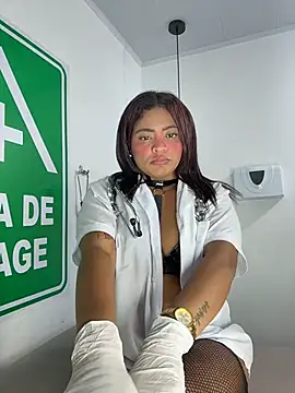 Nasty-Doctor's Live XXX Chat