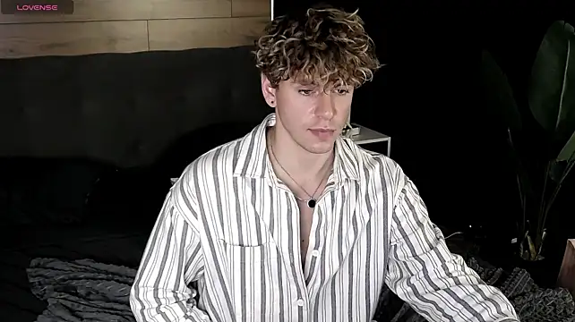 ConnorBlake Live XXX Chat