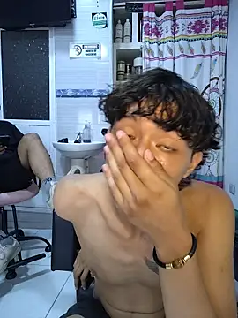 Chat XXX ao vivo de TonnyBottom