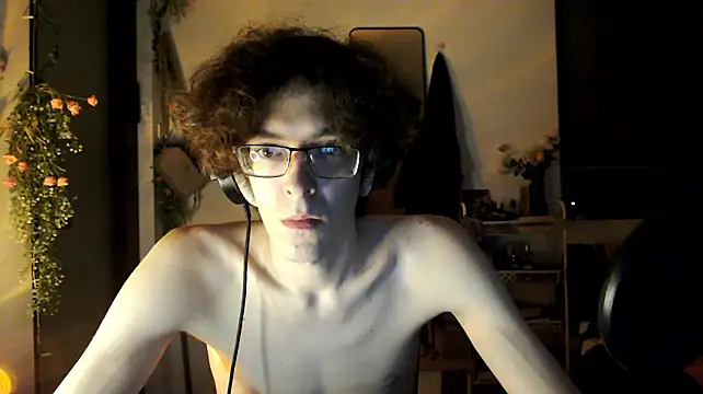 Онлайн чат XXX LovesomeCookie