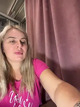 Živý XXX chat Lisorine