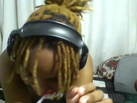 צ'אט XXX בשידור חי של Oily_ass
