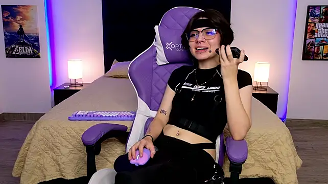 bonnyvel Chat XXX in diretta
