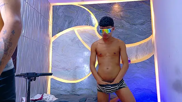 Boy_Rock_xx 现场XXX聊天