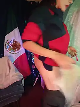 Chat +18 de LaInsaciableIntensa ao vivo