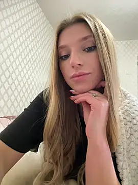 צ'אט XXX בשידור חי של adel_secret