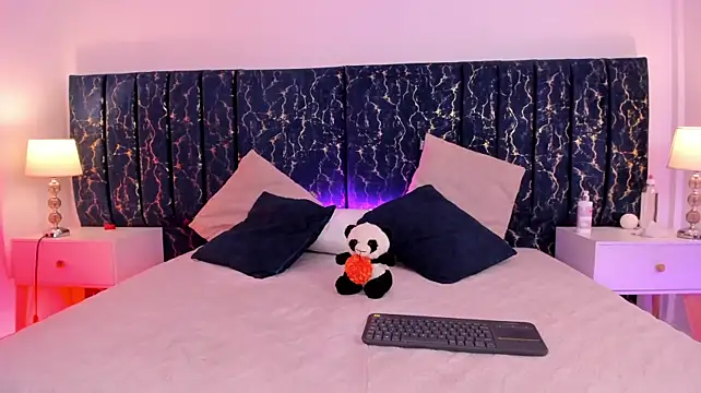 XXX chat uživo modela Jeremi_Brook