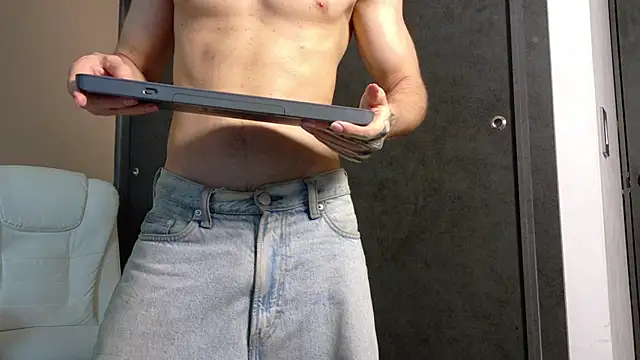 eren_jeager Live XXX Chat