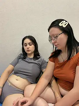 XXX chat uživo modela nahida77