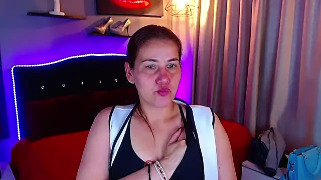 دردشة kathekitten الجنسية المباشرة