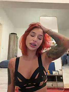 atomikittenn Live XXX chat