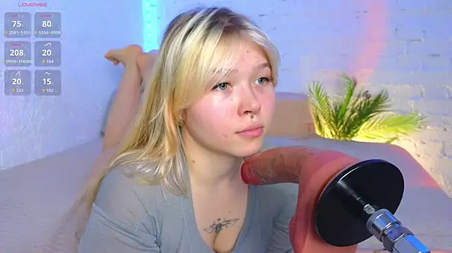 May_aster's Live XXX Chat
