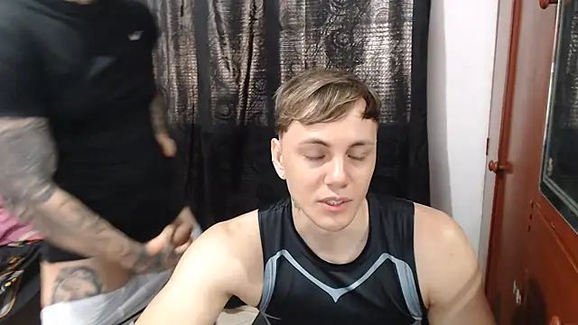 Živý XXX chat kike_energy