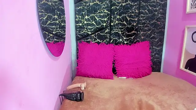 MiaCollinsz's Live XXX Chat