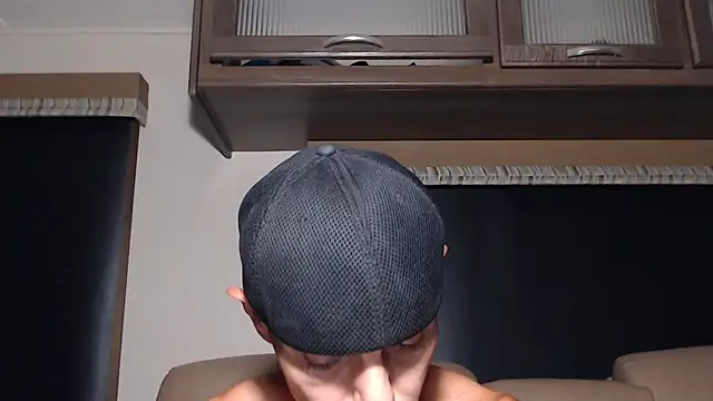 ThickD2C XXX чат на живо