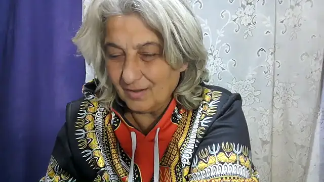 دردشة ExquisiteMature الجنسية المباشرة