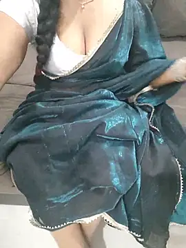 צ'אט XXX בשידור חי של Chandrakala25
