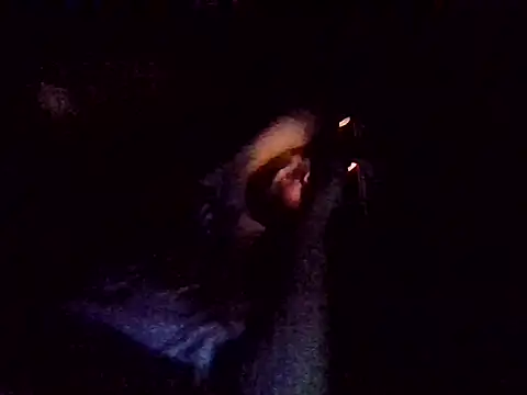 Chat +18 de FuckkkStarrr ao vivo