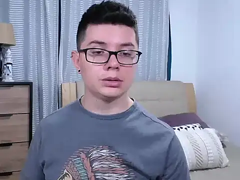 Chat +18 de BlackFoXXX69 ao vivo